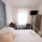 Pippo A Casa de hóspedes