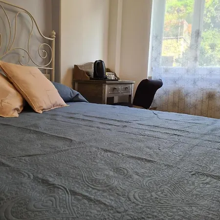 Pippo A Πανσιόν 4*